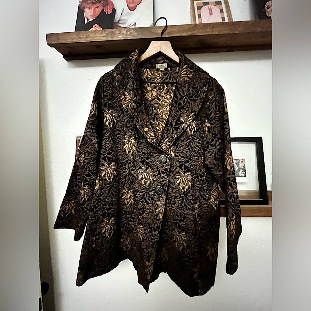 “Habitat” Women’s XL Stitched/Embroidered Blazer/Jacket
